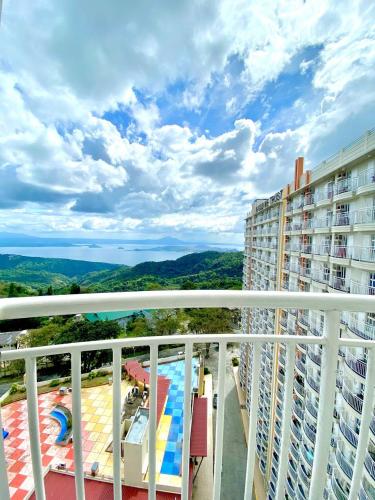 Casa Uzuri Tagaytay Staycation - Cityland Tagaytay, Prime Residences