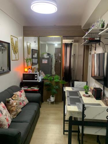 PARANAQUE STAYCATION at SPRING RESIDENCES T3 U1231