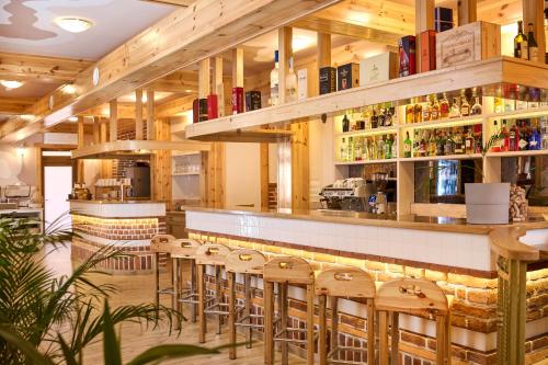 Hotel Kadoor