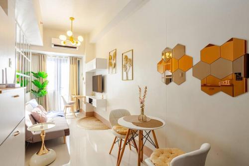 Layan-Dy Shore Staycation