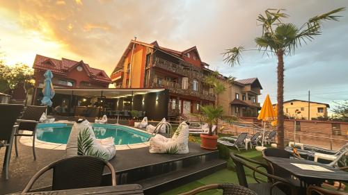 Hypnotic Villa Pitesti