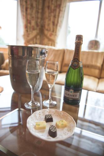 Tre-Ysgawen Hall Country House Hotel & Spa