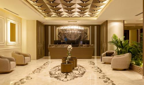 Lilium Hotel & Suites