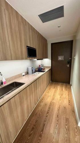 Staycation at The Hotel Residences at ACQUA