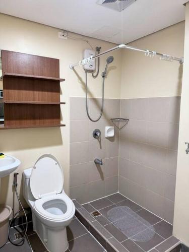 Homey Stay 1 BEDROOM, inside IT PARK