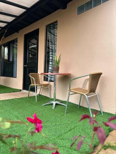 Mountain View Cabin 1