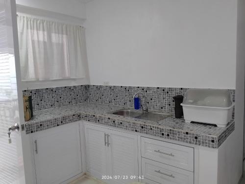 Asher's and 3 Marias Transient House