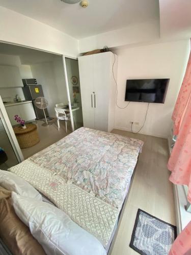 La Elyana - Azure Paranaque Staycation