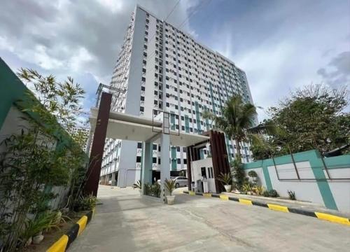 Happy Nest at La Bella Condo Banilad Mandaue Cebu 2 Bedrm Free wifi 6pax max