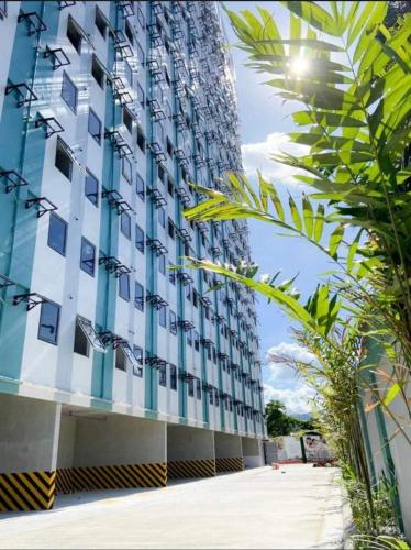 Happy Nest at La Bella Condo Banilad Mandaue Cebu 2 Bedrm Free wifi 6pax max