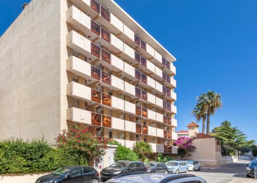 Résidence La Promenade Des Bains by Pierre & Vacances