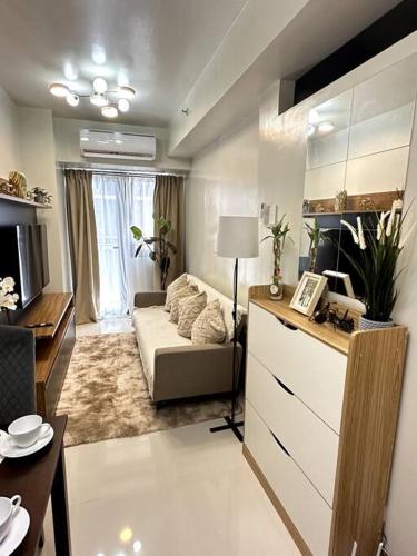Ellie's Place Shore 3 T3