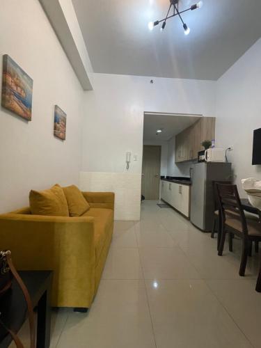 Shore Residence Direct Pool Access MOA Complex