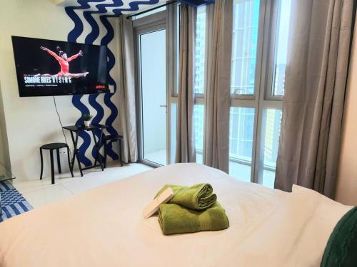 Cosy Suite Uptown Parksuites with Balcony Ultra fast wifi 250mbps