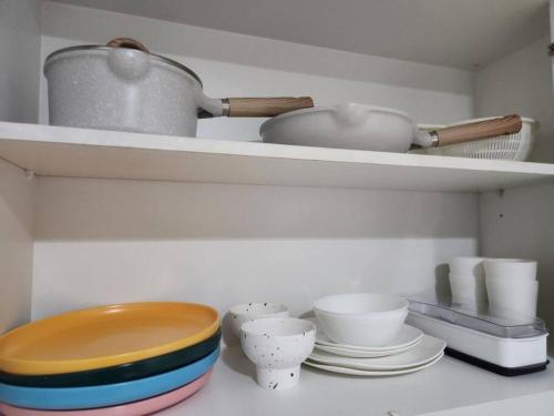 Cosy Suite Uptown Parksuites with Balcony Ultra fast wifi 250mbps