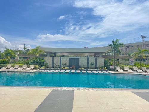 Le Rose Paris- Bacolod