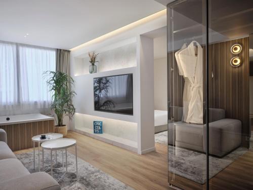 Nur Aparthotel Ermou