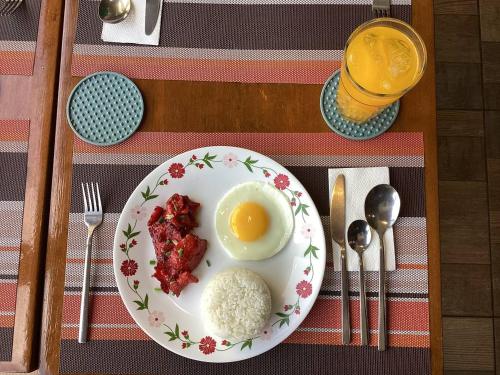 1775 Adriatico Suites