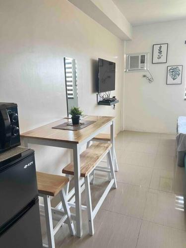 CebuSureStayPersimmon9thFloorStudioCondo