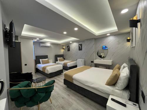 White Palace Halic