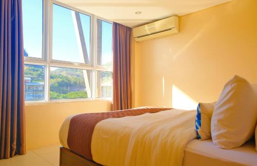 PICO DE LORO Beach Walking Distance MIRANDA 4 Bedroom Units by SEE Condominiums