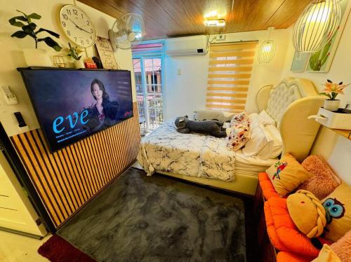 The White Haven In Clark ENTIRE HOUSE