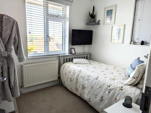 South Downs View-private parking