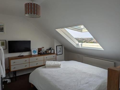 South Downs View-private parking