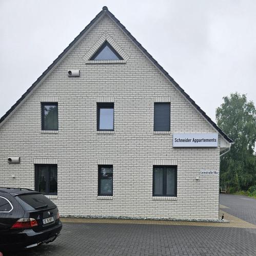 Schneider Apartments