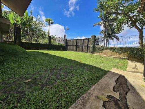 House for Rent in Tagaytay Patio Elisabel