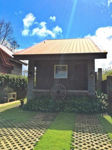 House for Rent in Tagaytay Patio Elisabel