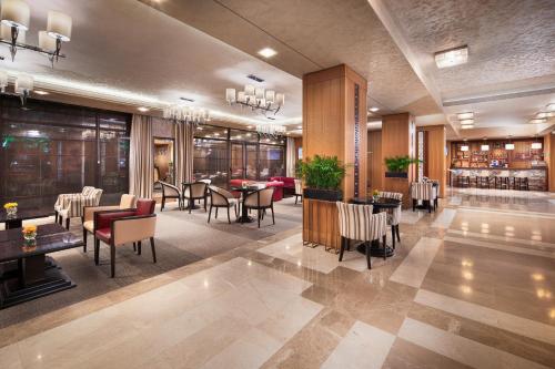 Landmark Creek Hotel & Spa