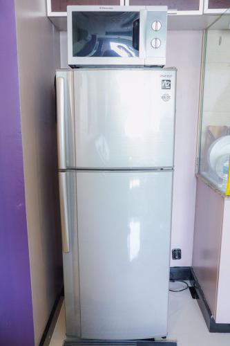 Birch tower condominium Malate