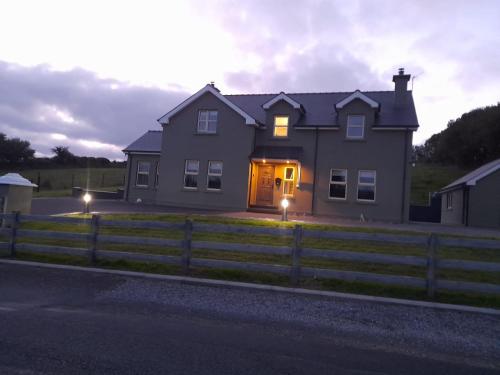 Dromore house F94W57E