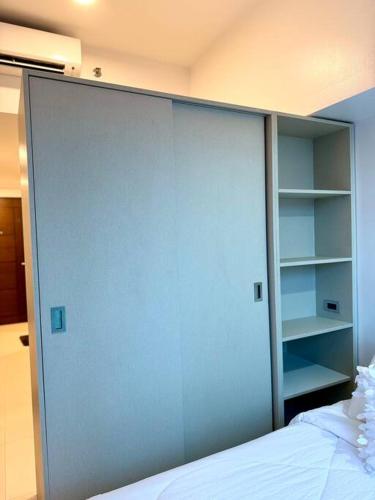 Luxe Studio at 38 Park Avenue IT PARK