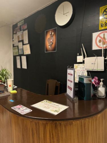 Your Tagaytay Budget Deluxe Room for 24 Hours