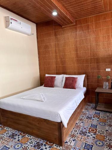 Mount Pinatubo Base Camp at Balai Hermogina