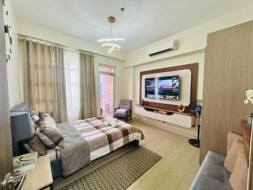 Relaxing Staycation at Twinlakes