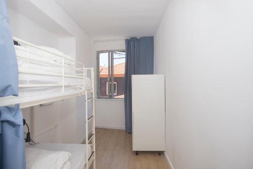 Porto Automatic Rooms