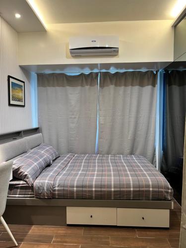 AM Condotel at Air Residences