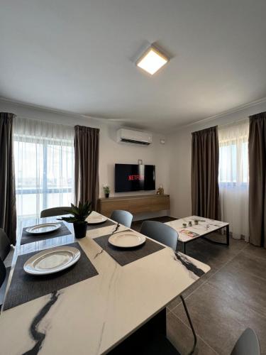 Charming Apartment with Country view 2BR - by HostMT