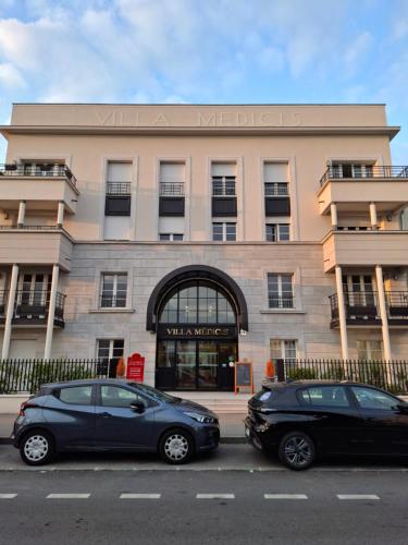 Villa Médicis Saint-Cyr-L'école