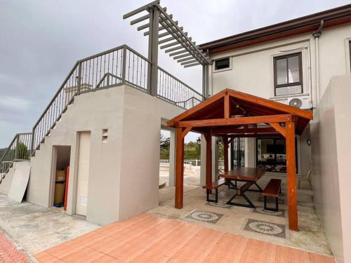 Serene Holiday Home Mt Taal View lel