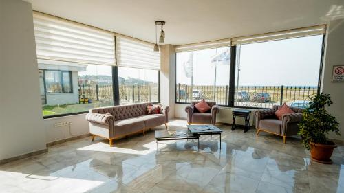 Yaliköy Deniz Otel