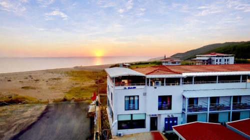 Yaliköy Deniz Otel