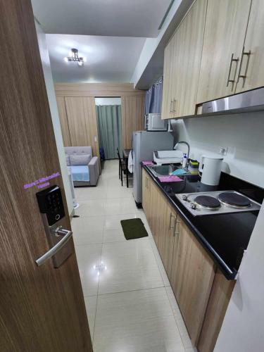 SHORE 2 Residences MOA