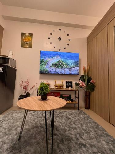 SHORE 2 Residences MOA