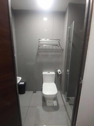 1br at Air Makati Ayala near Makati med
