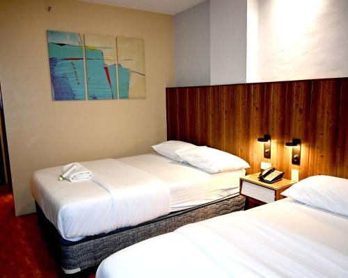 Cebu Pensione Plaza by HiveRooms