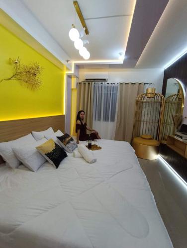 Shore 2 Residences MOA DMBV